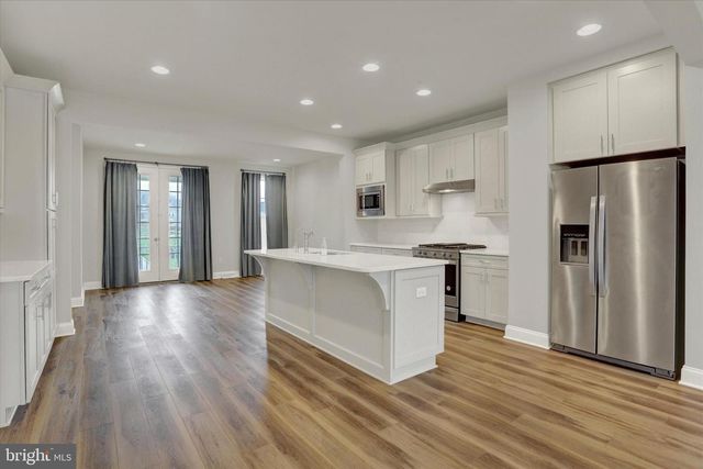 3213 WAYLAND RD, Mechanicsburg, PA 17055