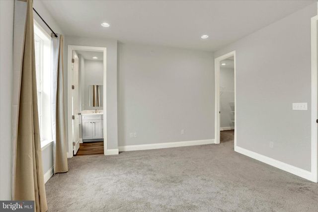 3213 WAYLAND RD, Mechanicsburg, PA 17055