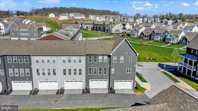 3213 WAYLAND RD, Mechanicsburg, PA 17055