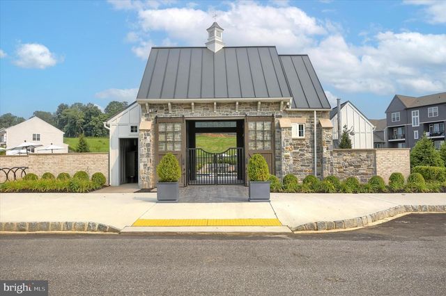 3213 WAYLAND RD, Mechanicsburg, PA 17055