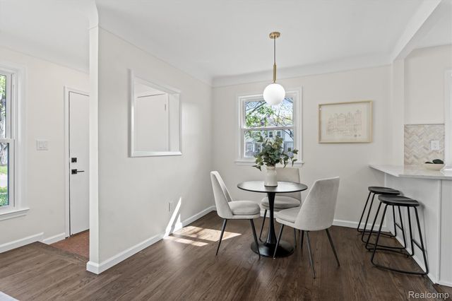 1622 Huron Avenue, Royal Oak, MI 48073