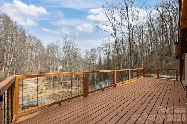 193 Tipstill Cove, Waynesville, NC 28786