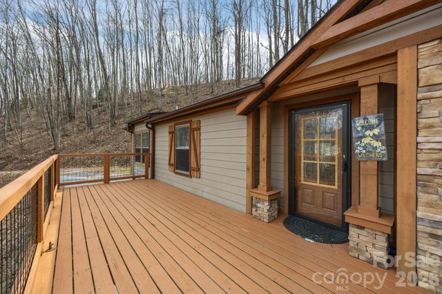 193 Tipstill Cove, Waynesville, NC 28786