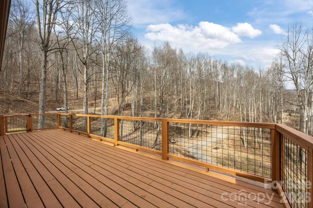 193 Tipstill Cove, Waynesville, NC 28786