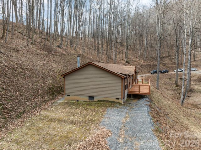 193 Tipstill Cove, Waynesville, NC 28786