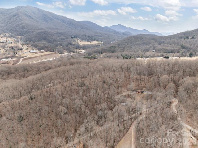193 Tipstill Cove, Waynesville, NC 28786