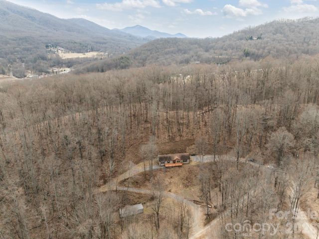 193 Tipstill Cove, Waynesville, NC 28786