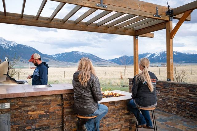 138 Inverness, Livingston, MT 59047