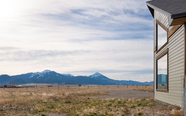 138 Inverness, Livingston, MT 59047