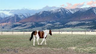 138 Inverness, Livingston, MT 59047