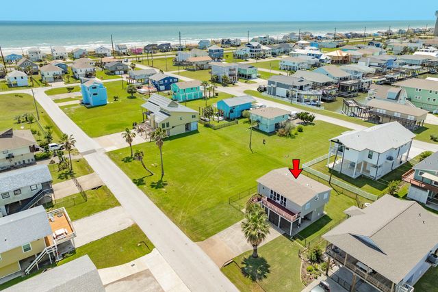 4134 Fort Bend Drive, Galveston, TX 77554