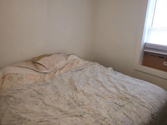 706 COYNE Street, Miami, OK 74354