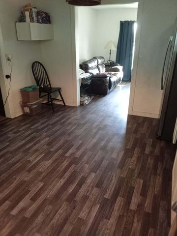 706 COYNE Street, Miami, OK 74354