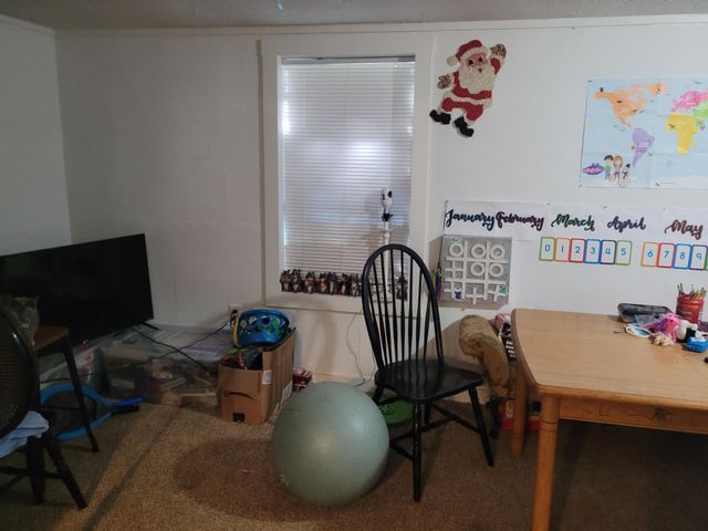 706 COYNE Street, Miami, OK 74354