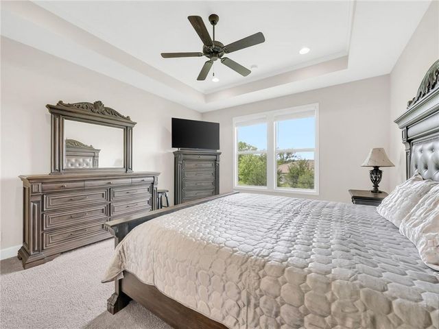 4916 Tallgrass Street, Leavenworth, KS 66048