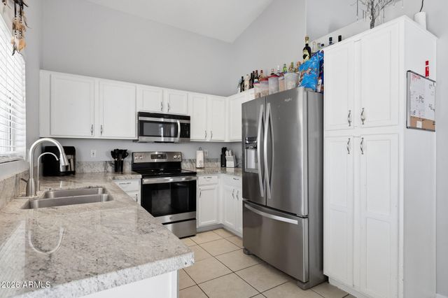 16253 W SIERRA Street, Goodyear, AZ 85338