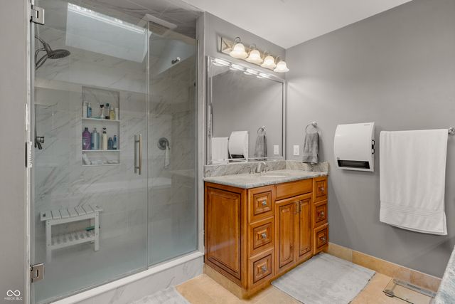 10707 Compass Court, Indianapolis, IN 46256