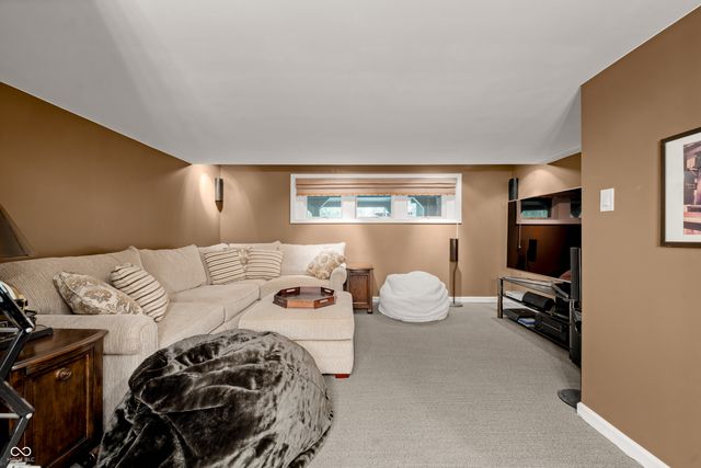 10707 Compass Court, Indianapolis, IN 46256