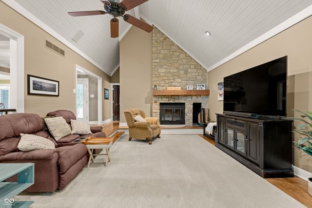 10707 Compass Court, Indianapolis, IN 46256