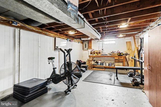 829 OLD FORGE RD, New Cumberland, PA 17070