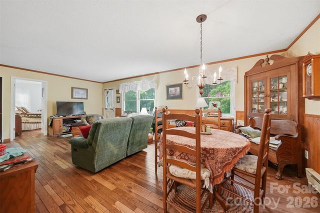 7180 Valley View Drive, Newland, NC 28657