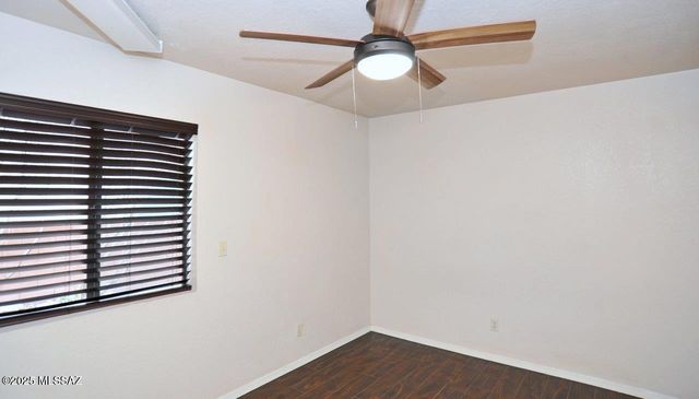 6049 N Reliance Drive, Tucson, AZ 85704