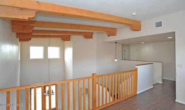 6049 N Reliance Drive, Tucson, AZ 85704