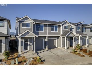 3596 Ash St, Forest Grove, OR 97116