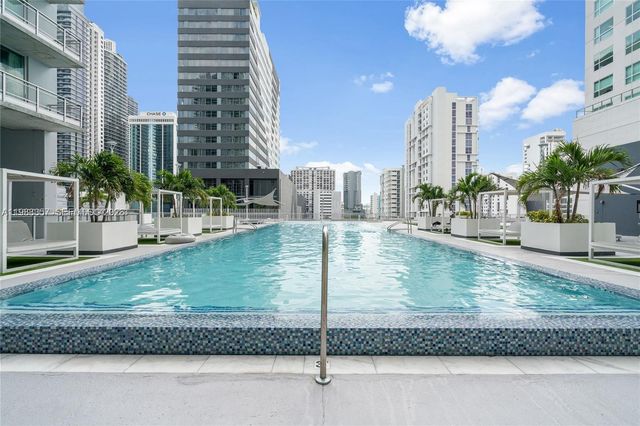 690 SW 1st Ct 2312, Miami, FL 33130