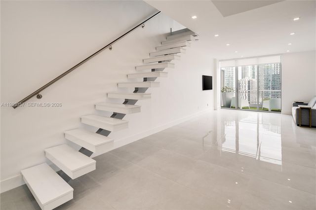 690 SW 1st Ct 2312, Miami, FL 33130