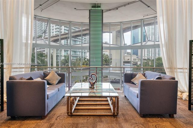 690 SW 1st Ct 2312, Miami, FL 33130