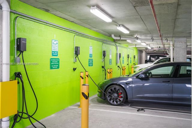 690 SW 1st Ct 2312, Miami, FL 33130