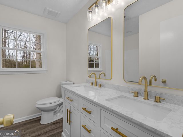 239 Farmbrook Parkway, Stockbridge, GA 30281