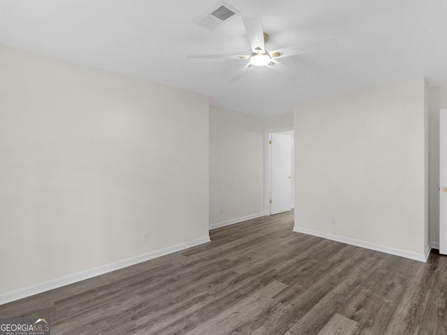 239 Farmbrook Parkway, Stockbridge, GA 30281