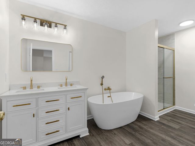 239 Farmbrook Parkway, Stockbridge, GA 30281