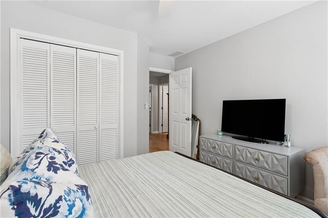 565 Salem Woods Drive SE, Marietta, GA 30067