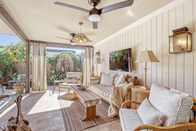 7937 E CRESTWOOD Way, Scottsdale, AZ 85250