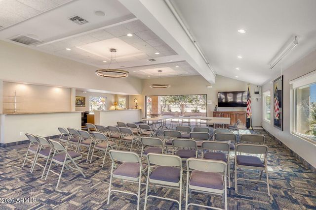 7937 E CRESTWOOD Way, Scottsdale, AZ 85250