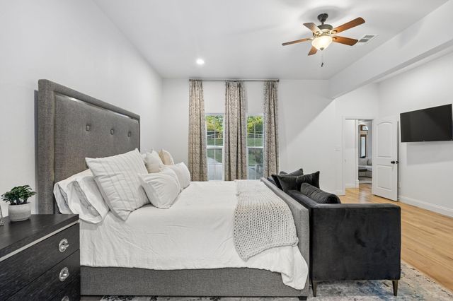 660 Alexandrite Drive, Oak Point, TX 75068