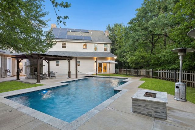 660 Alexandrite Drive, Oak Point, TX 75068