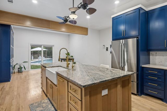 660 Alexandrite Drive, Oak Point, TX 75068