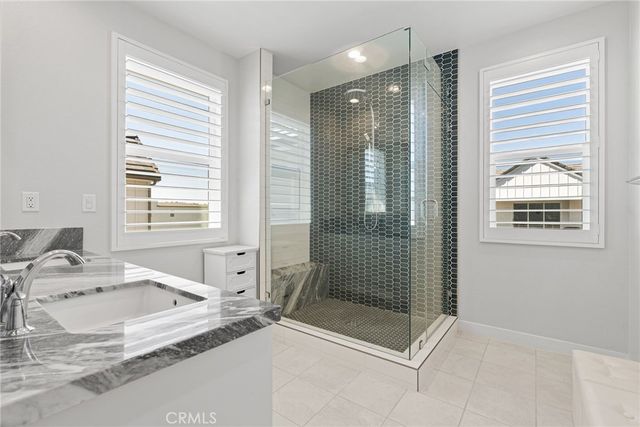 200 Newton, Lake Forest, CA 92630