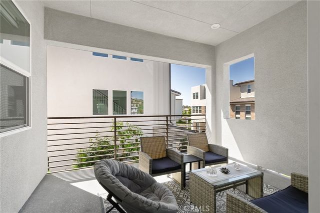 200 Newton, Lake Forest, CA 92630