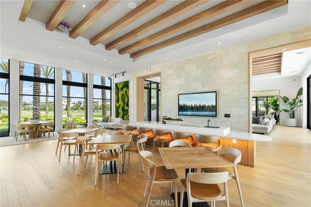 200 Newton, Lake Forest, CA 92630