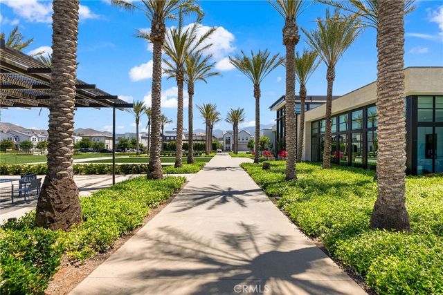 200 Newton, Lake Forest, CA 92630