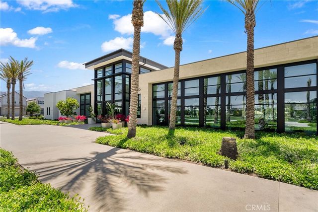 200 Newton, Lake Forest, CA 92630