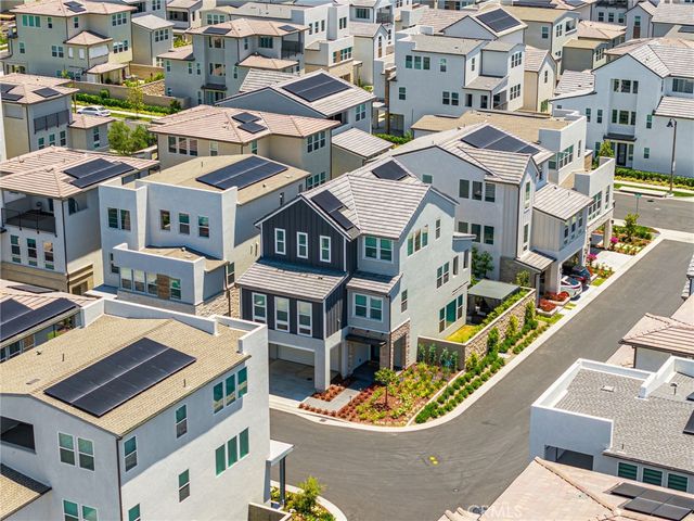 200 Newton, Lake Forest, CA 92630