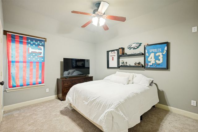 1212 Diamond Leaf Drive, Corinth, TX 76208