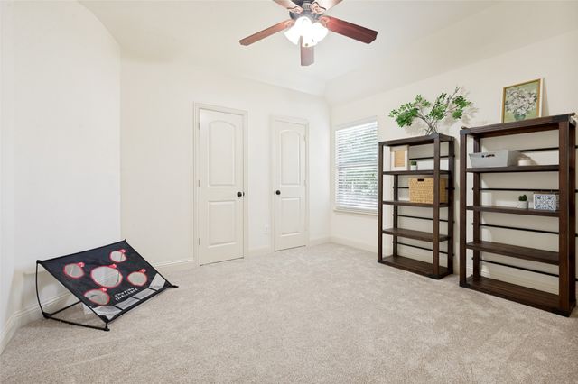 1212 Diamond Leaf Drive, Corinth, TX 76208