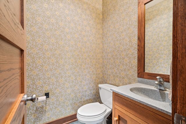 2504 SNOWBERRY CIR, Columbia, MO 65201